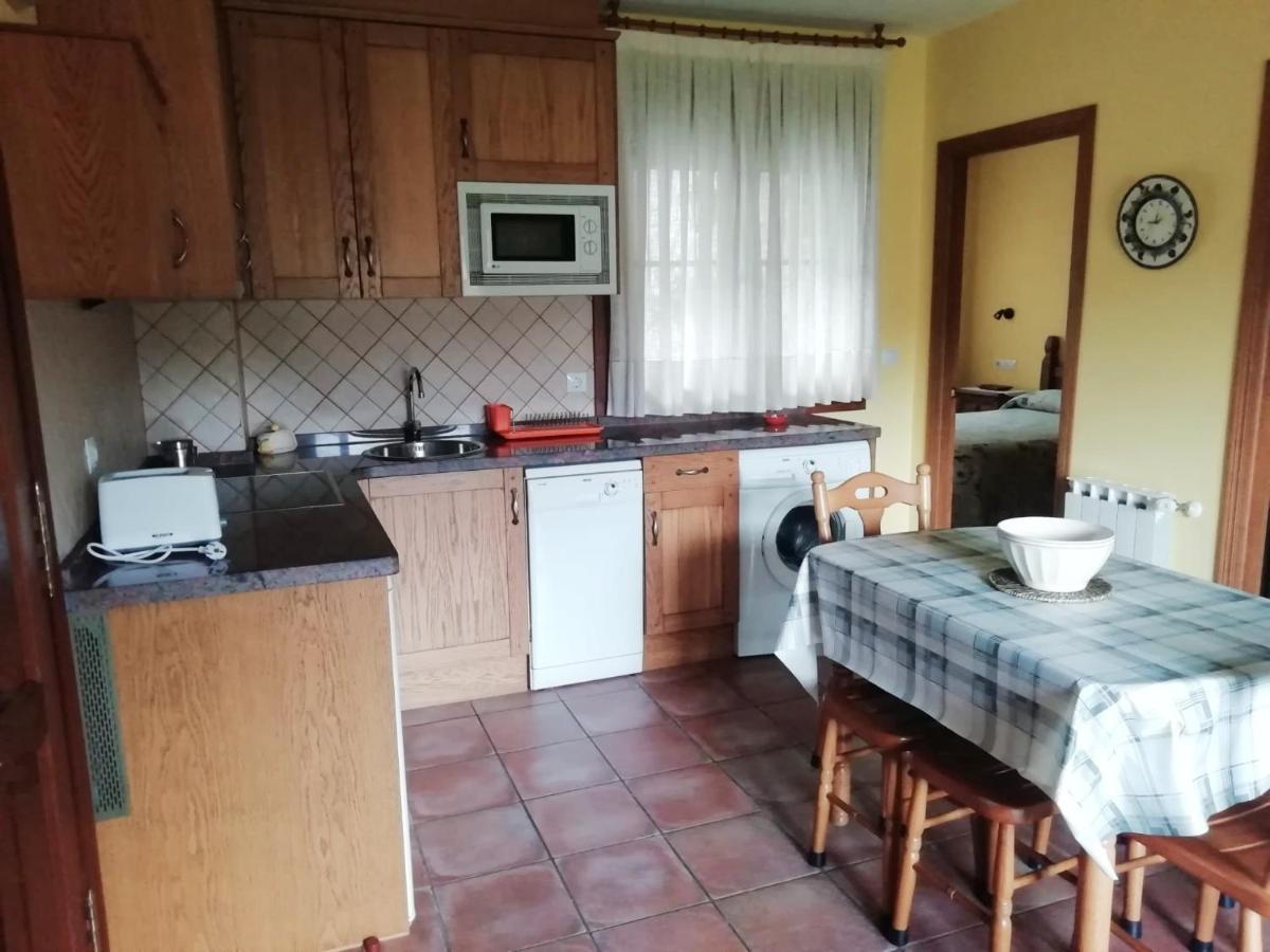 Onís Apartamentos Rurales La Vina מראה חיצוני תמונה