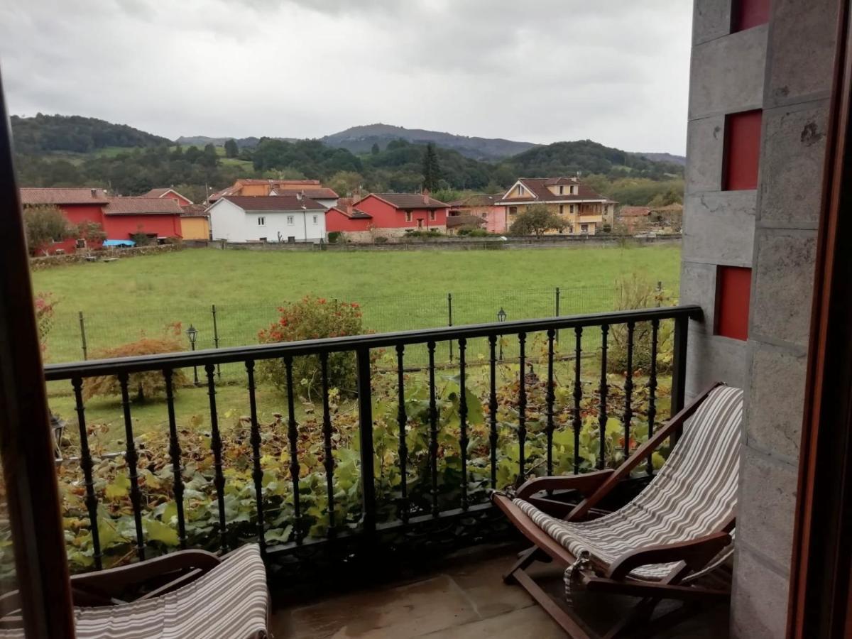 Onís Apartamentos Rurales La Vina מראה חיצוני תמונה