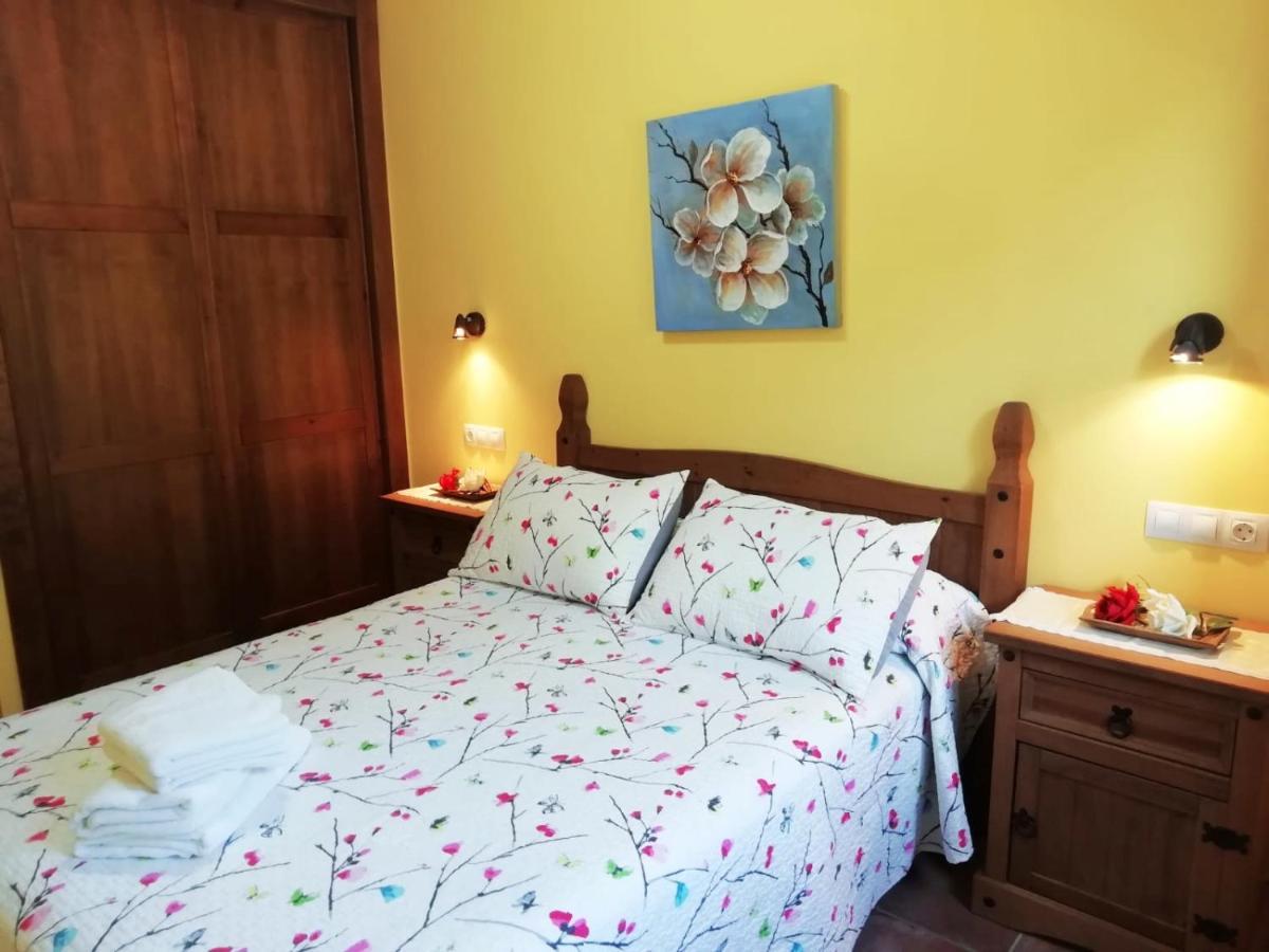 Onís Apartamentos Rurales La Vina מראה חיצוני תמונה