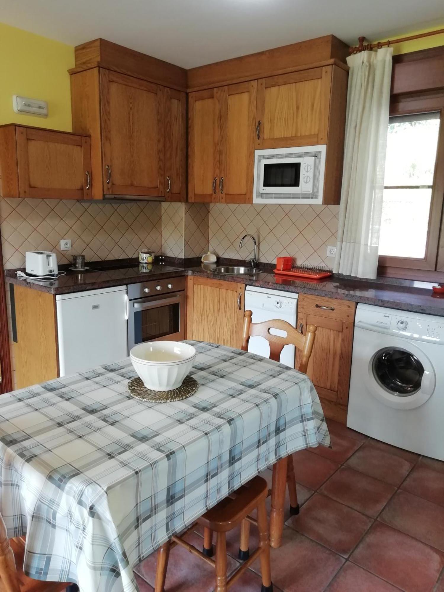 Onís Apartamentos Rurales La Vina מראה חיצוני תמונה