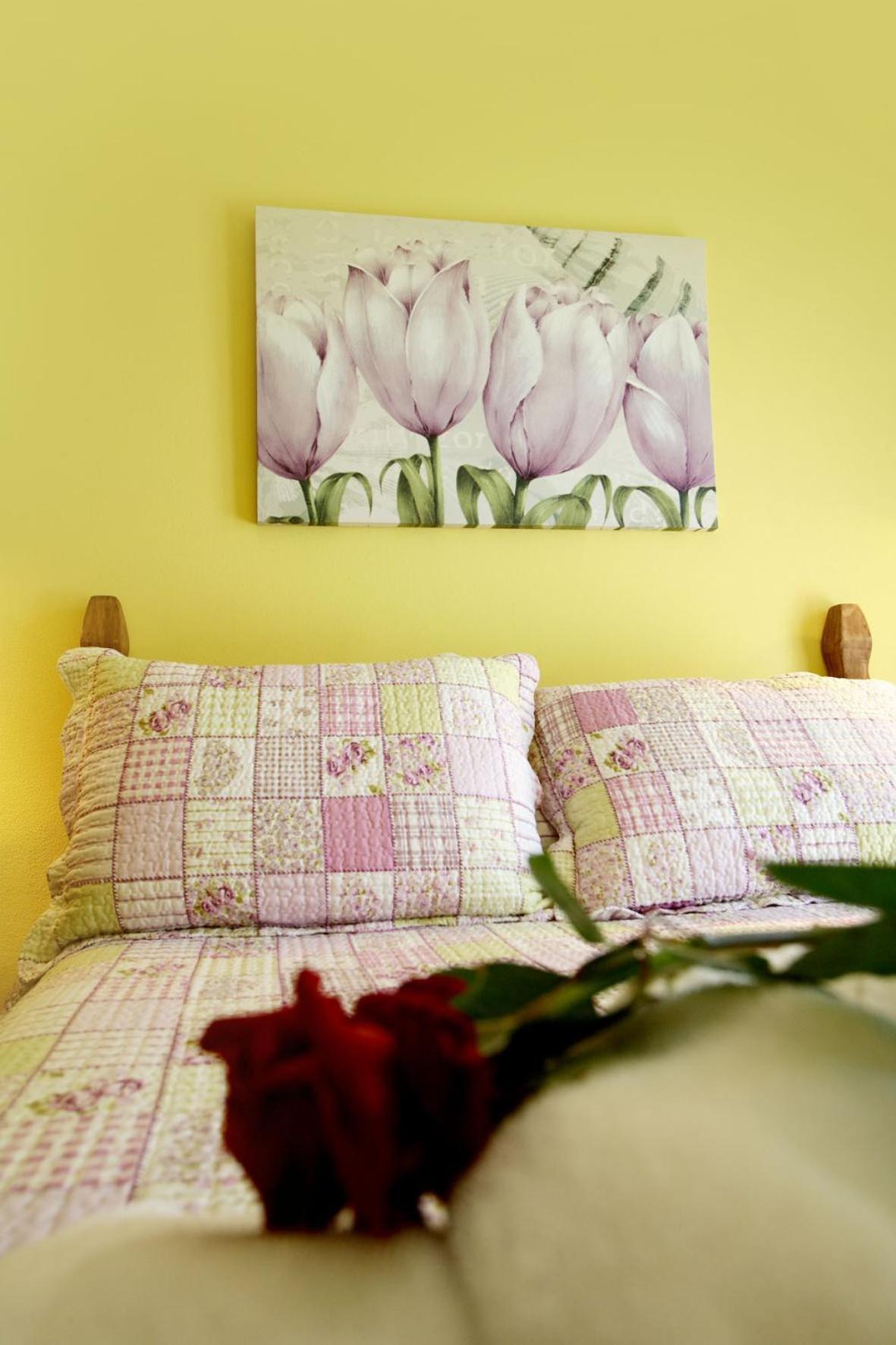 Onís Apartamentos Rurales La Vina מראה חיצוני תמונה