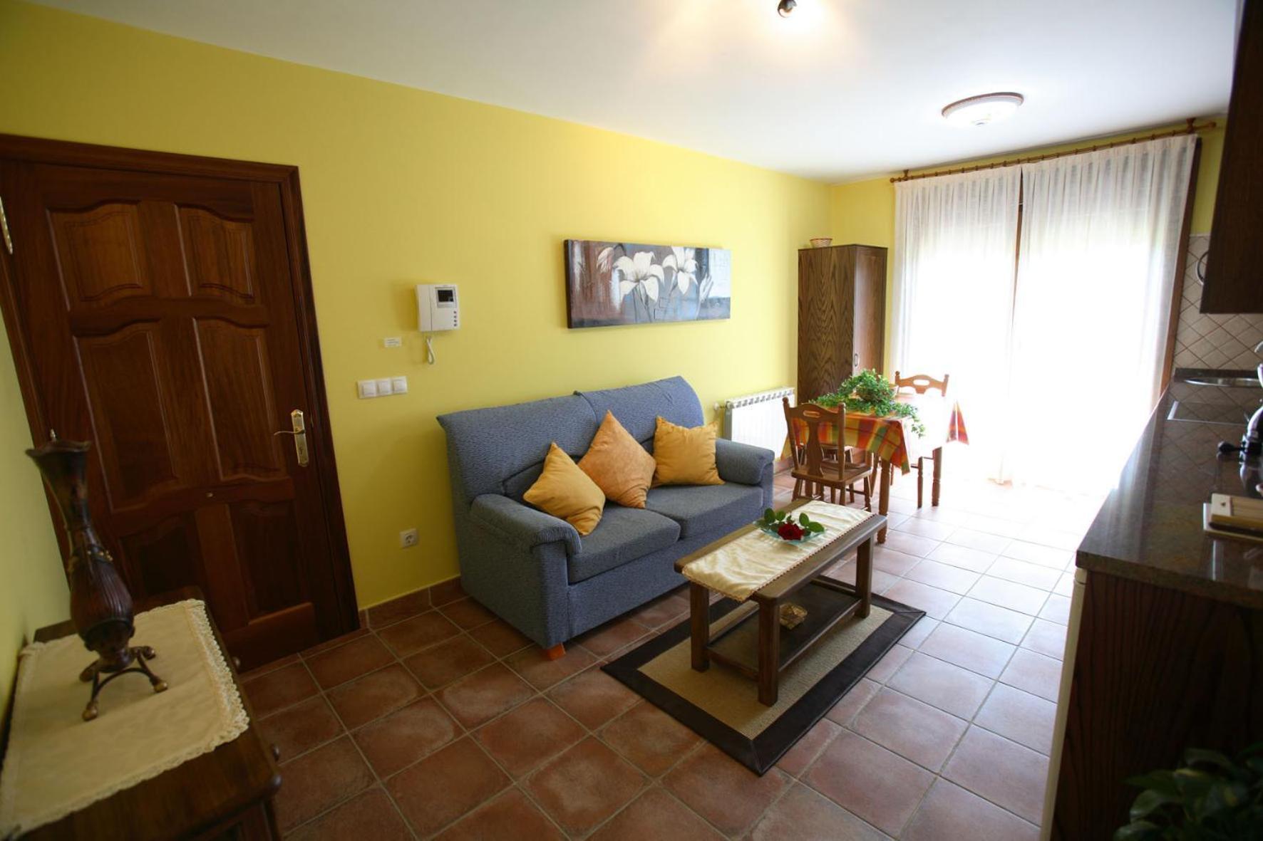 Onís Apartamentos Rurales La Vina מראה חיצוני תמונה