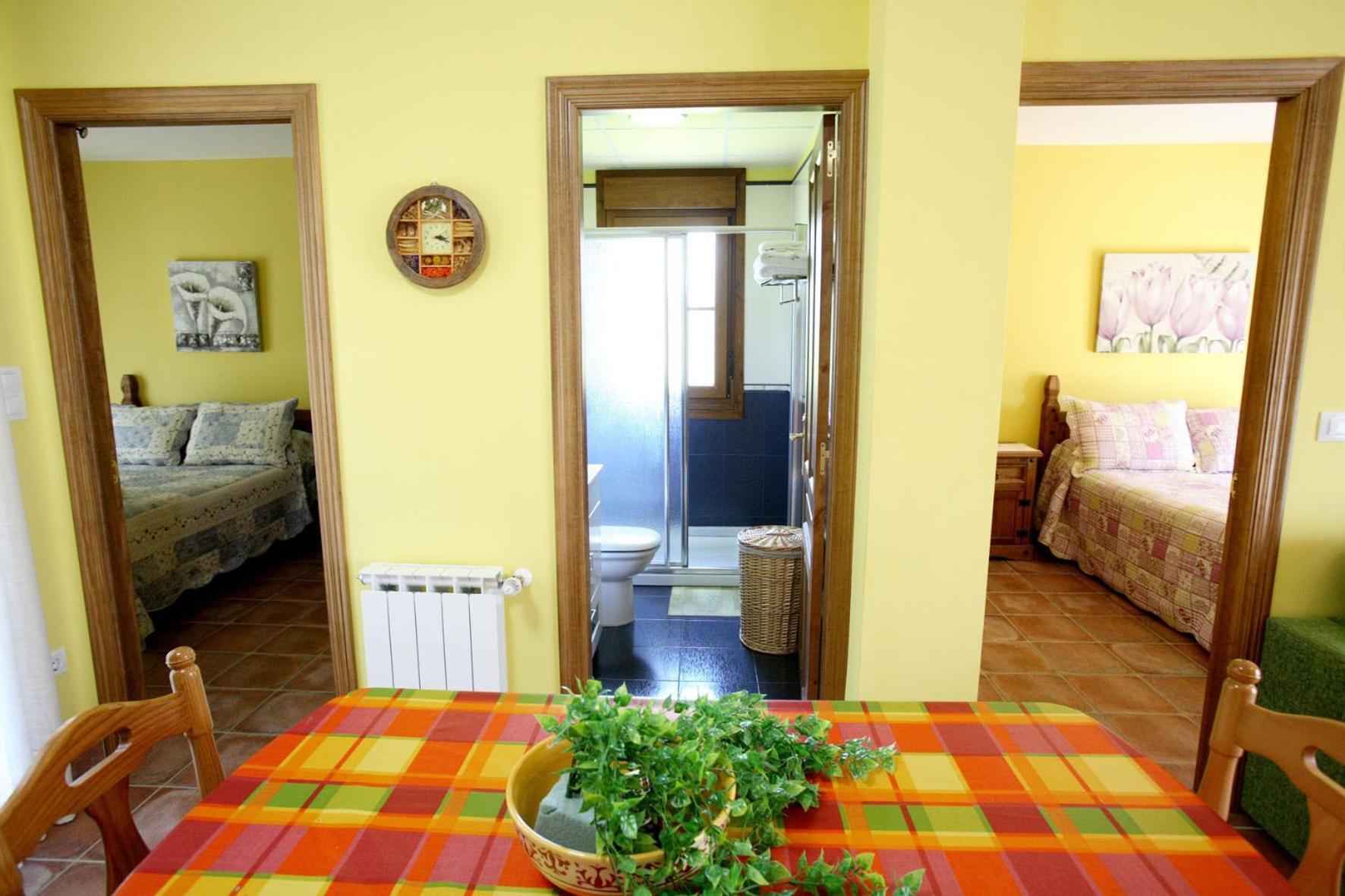Onís Apartamentos Rurales La Vina מראה חיצוני תמונה